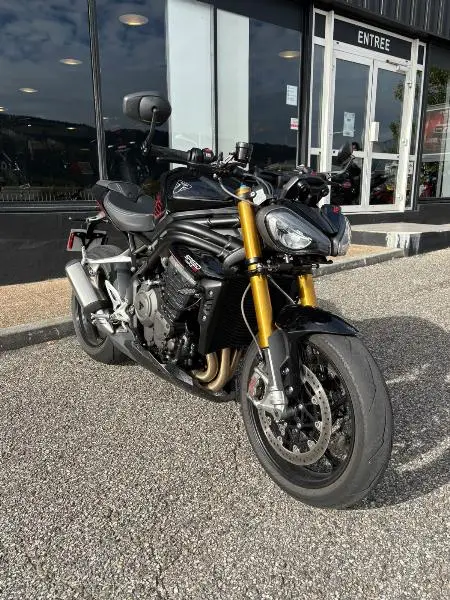 SPEED TRIPLE 1200 RS