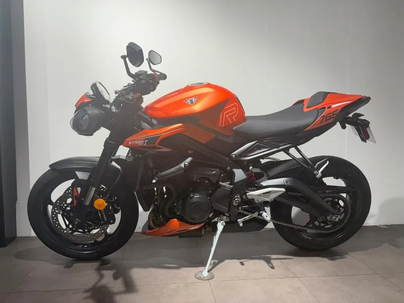 STREET TRIPLE 765 R A2