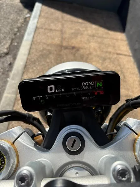 R 12 NineT