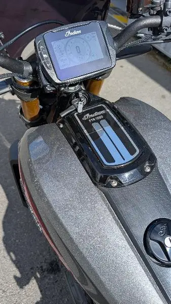 FTR 1200 R