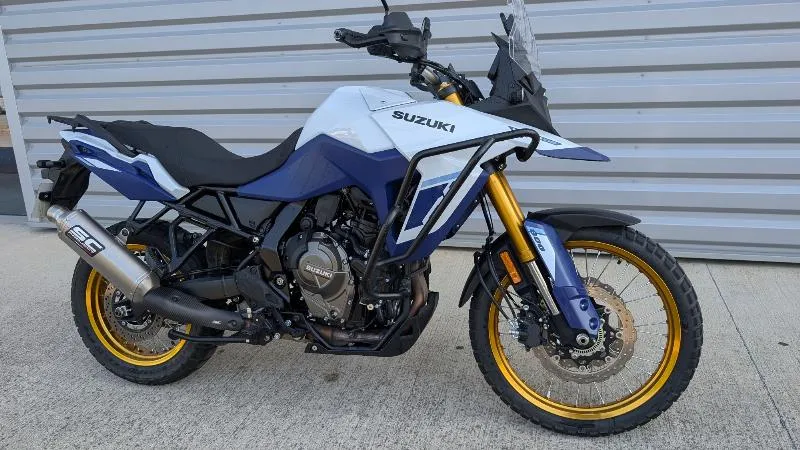 DL VSTROM 800DE