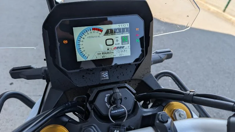 DL VSTROM 800DE