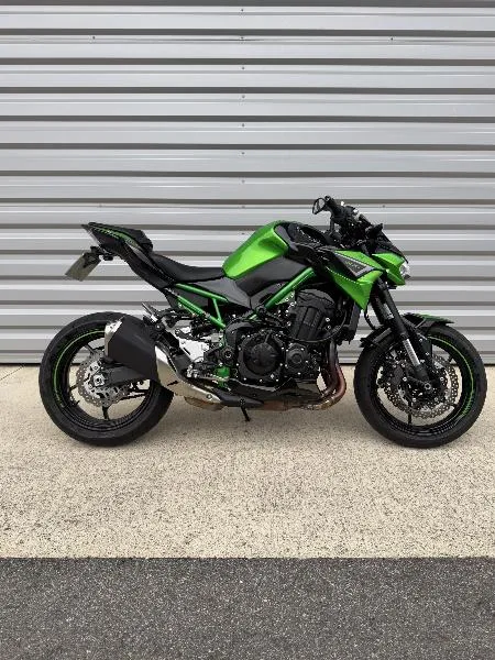 Z 900