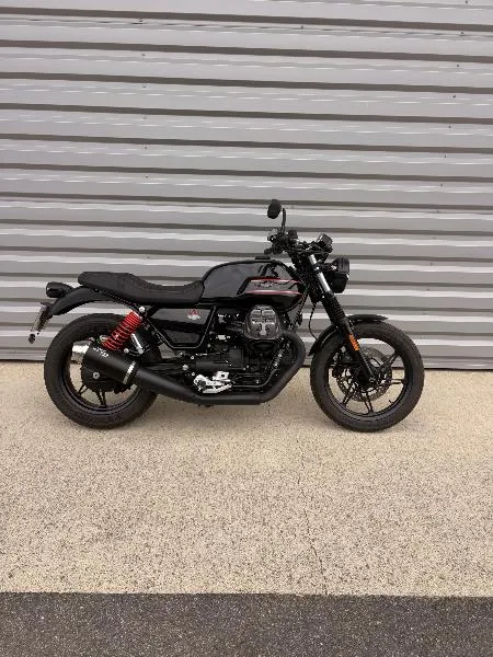 V7 SPORT 850