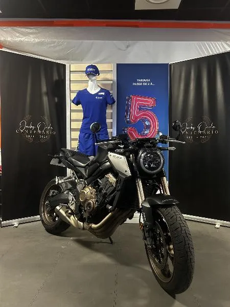 CB 650 R