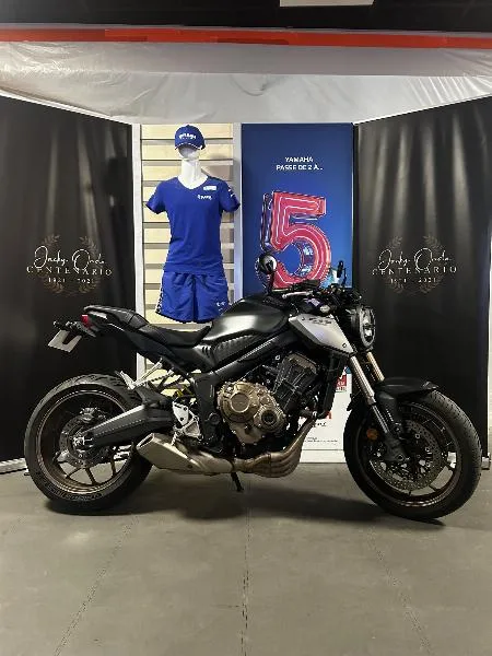 CB 650 R