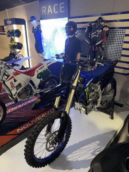 YZF 250 MONSTER ENERGY