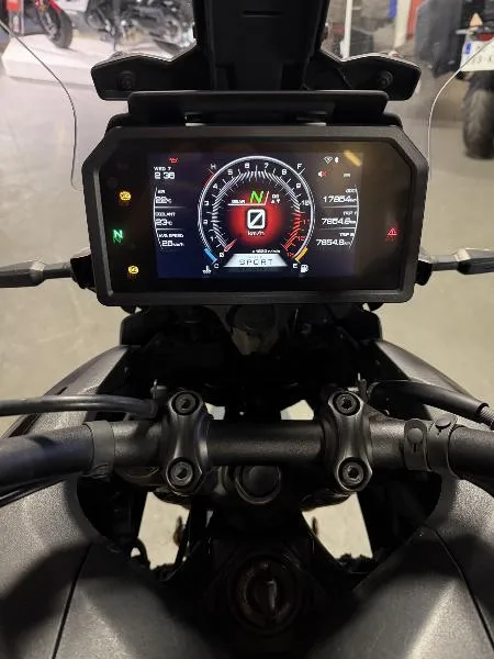TRACER 9 GT