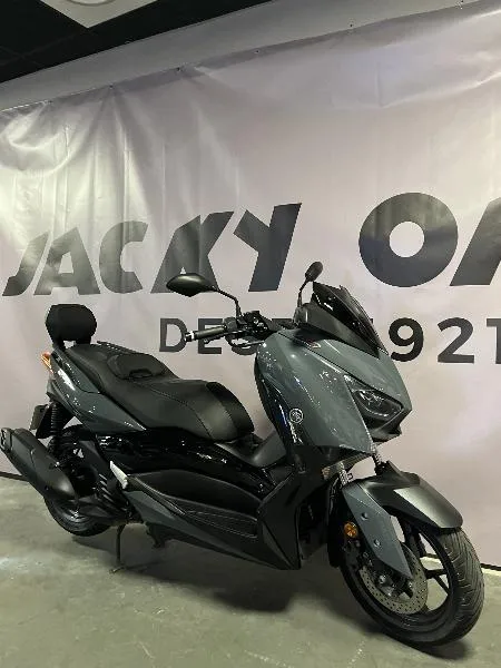 XMAX 125 TECH MAX
