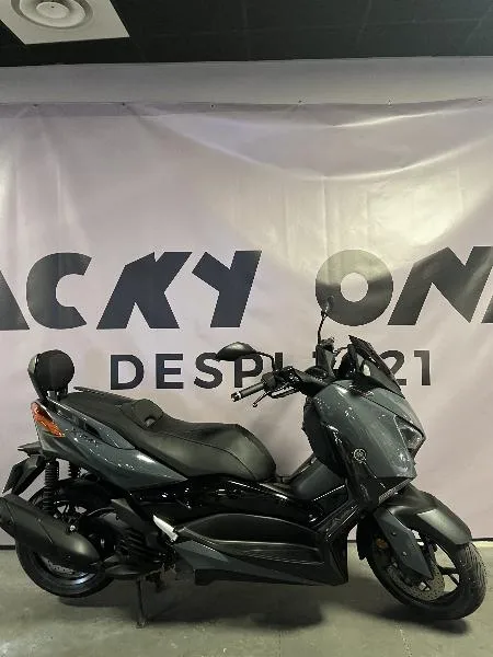 XMAX 125 TECH MAX