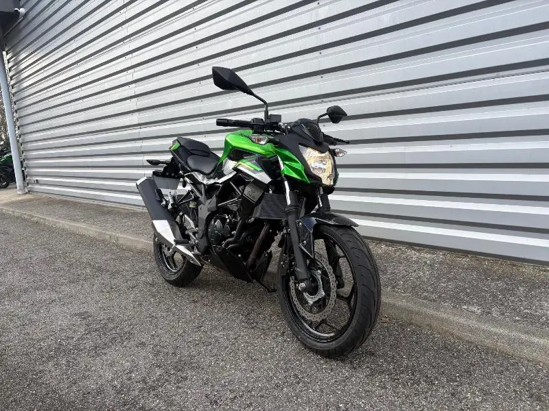 Z125