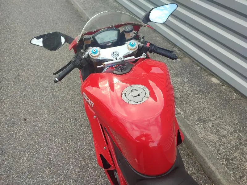 1098 S
