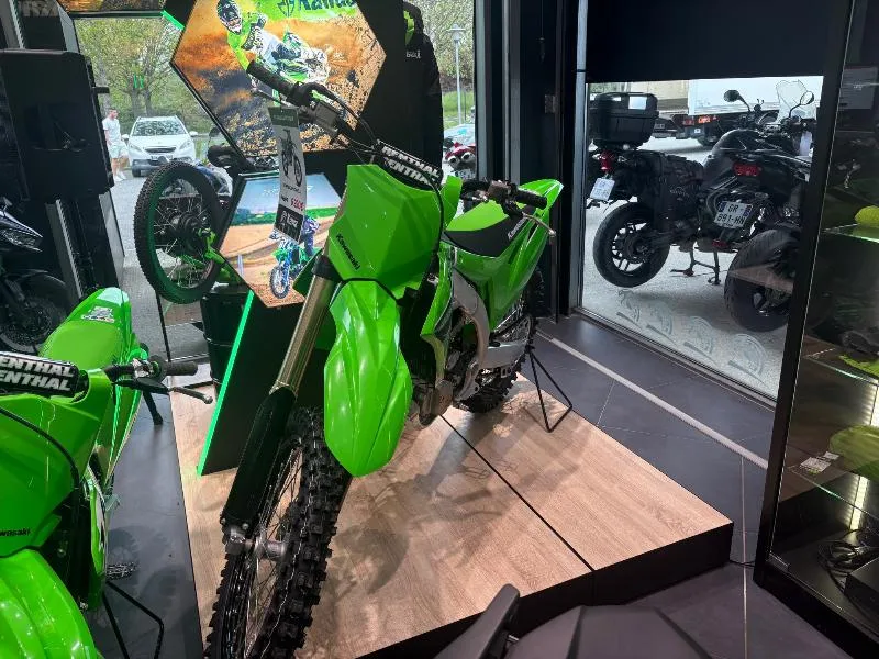 KX 450 2023