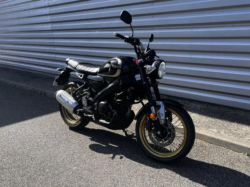 XSR 125