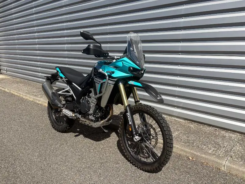 800X RALLY