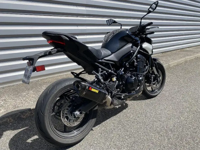 Z 900