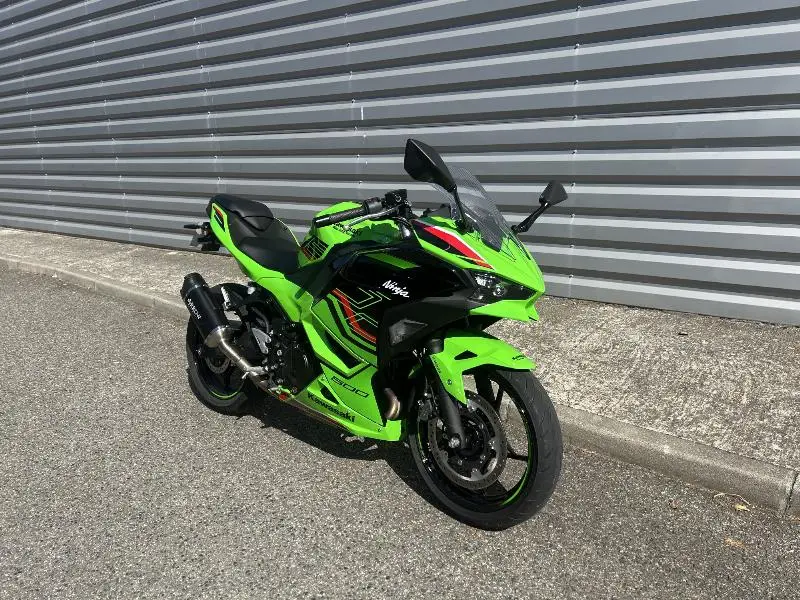 Ninja 500 SE