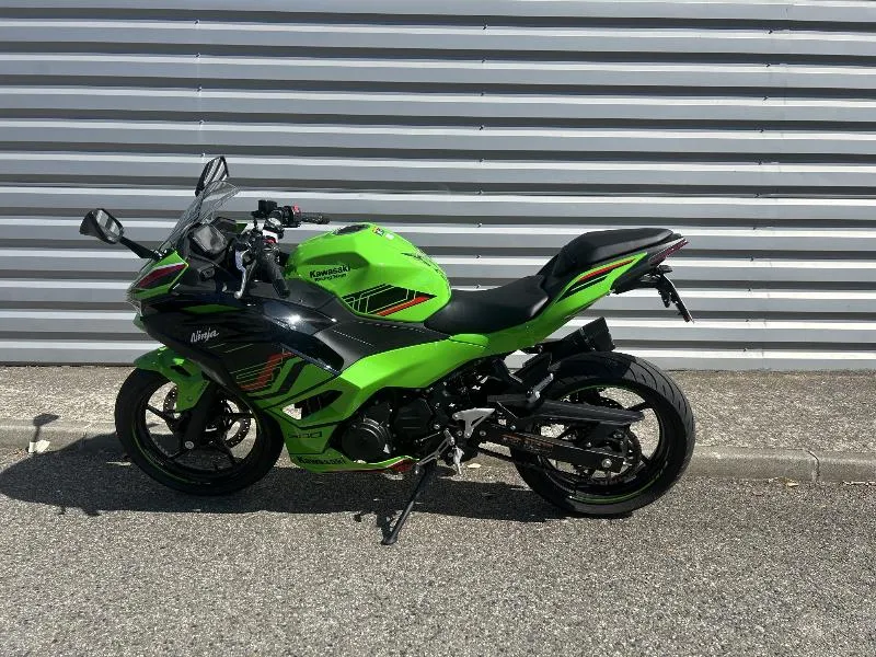 Ninja 500 SE