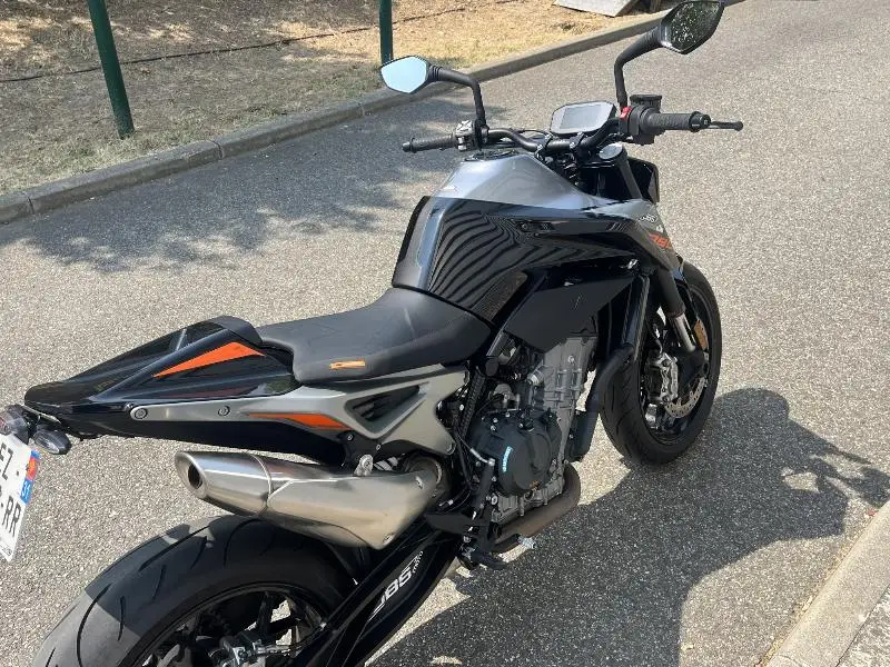 790 DUKE ABS