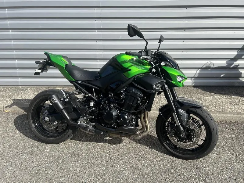 Z 900