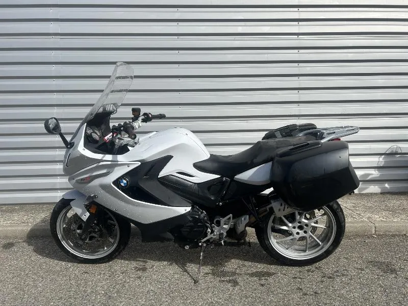 F 800 GT