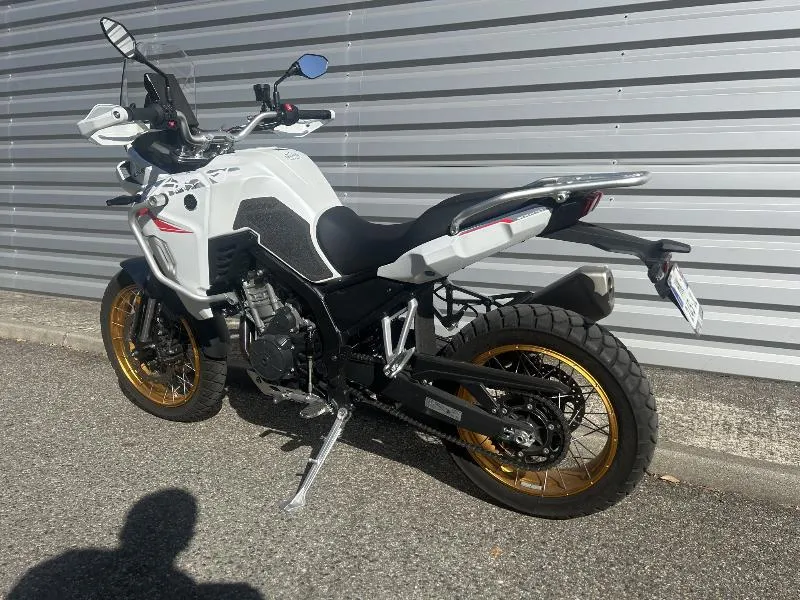 800X GT