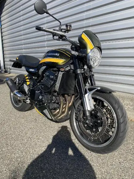 Z 900