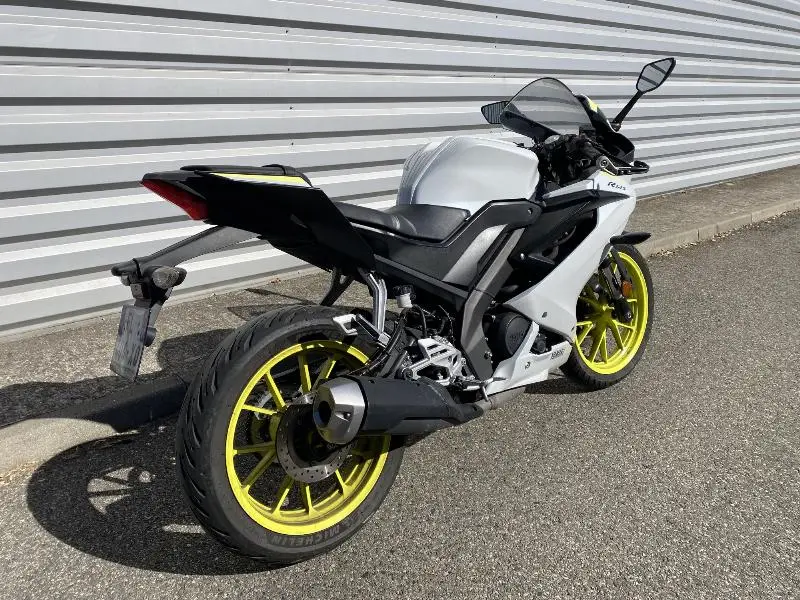 YZF 125 R ABS