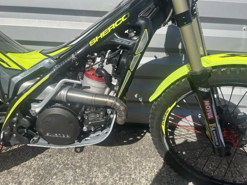 300 ST JERONI FAJARDO