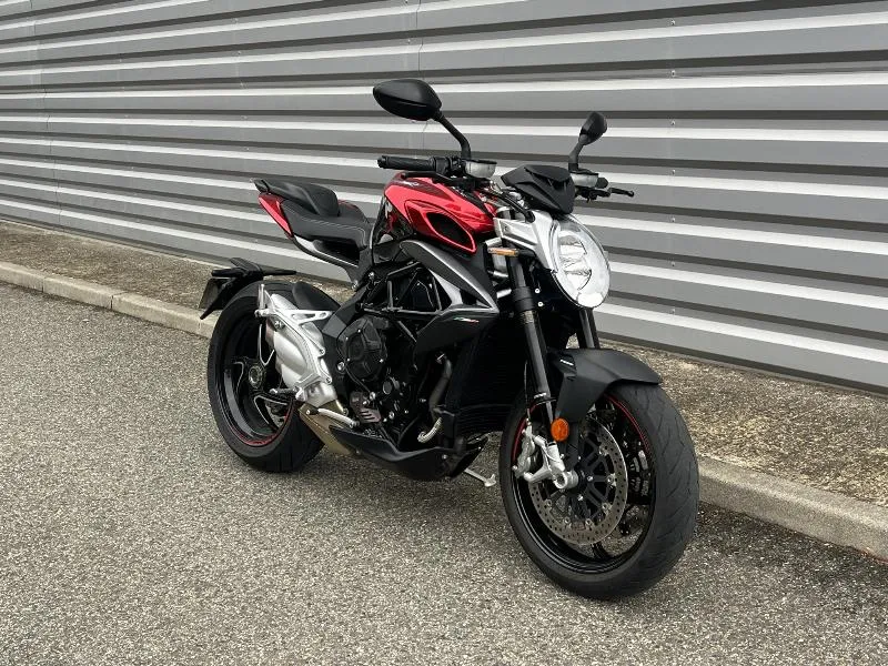 BRUTALE 800 RR