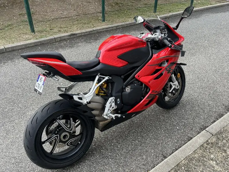 SRK 921 RR