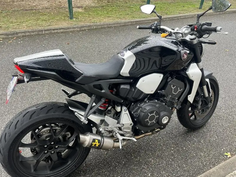 CB 1000 R