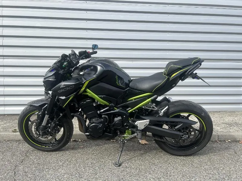Z 900