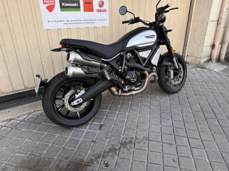 SCRAMBLER 1100 DARK PRO