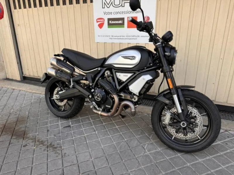 SCRAMBLER 1100 DARK PRO