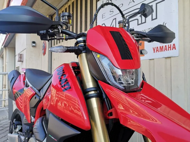 HYPERMOTARD