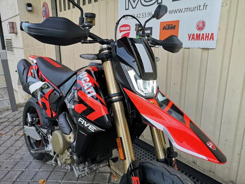 HYPERMOTARD