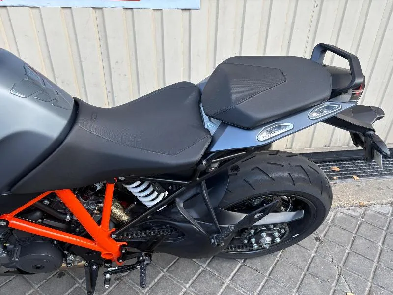 1290 SUPER DUKE GT