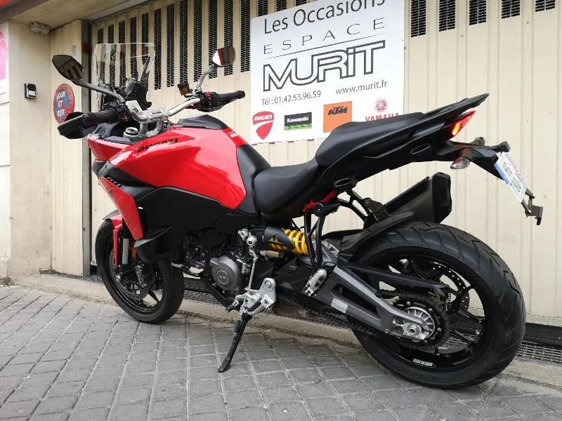 MULTISTRADA V2