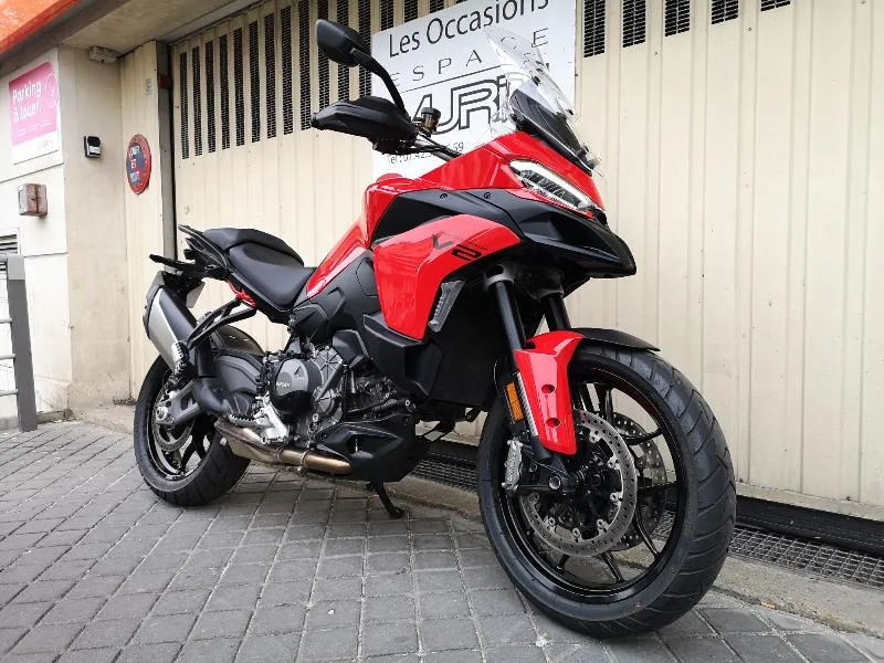 MULTISTRADA V2