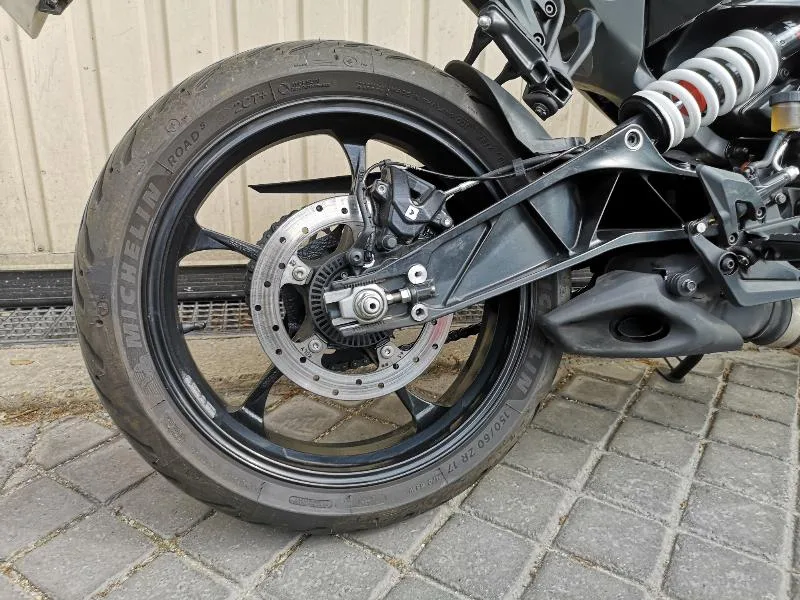 125 DUKE ABS