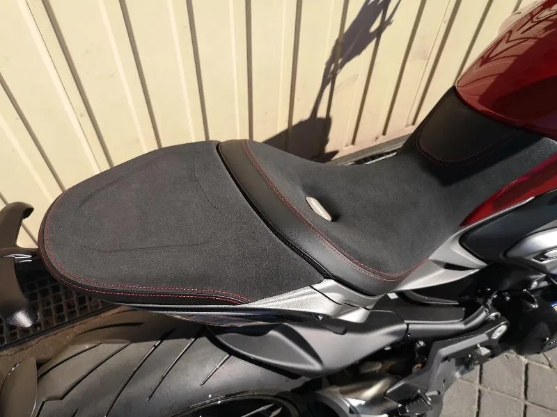 XDIAVEL V4