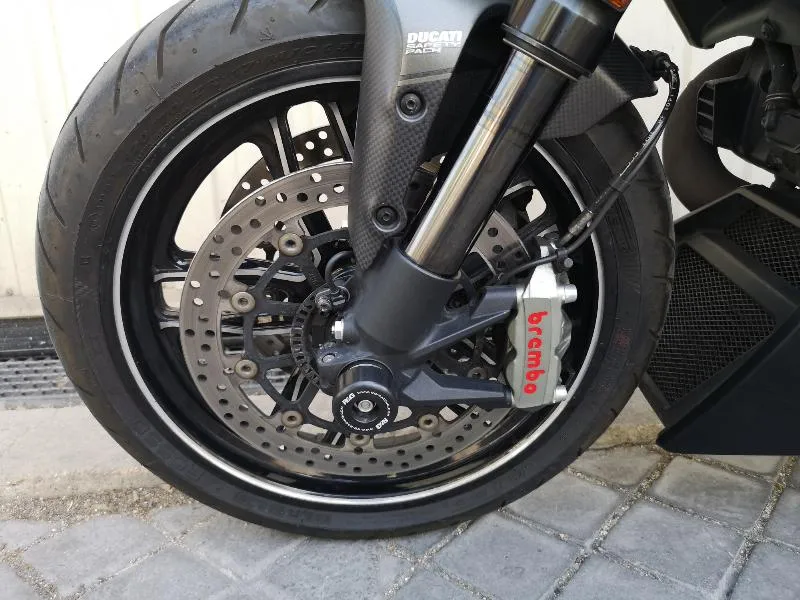 DIAVEL CARBON