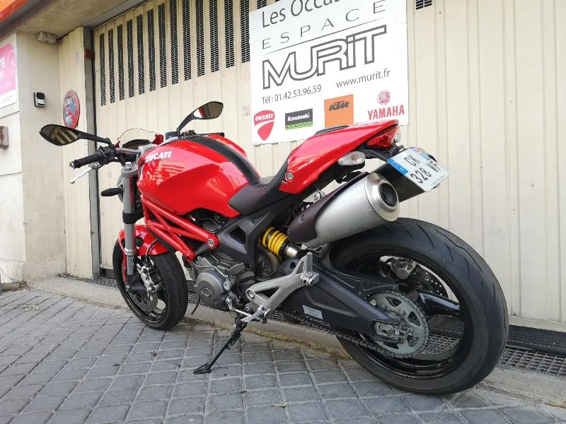 696 MONSTER