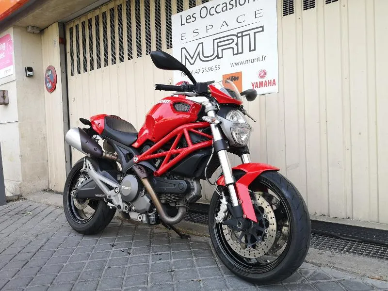 696 MONSTER