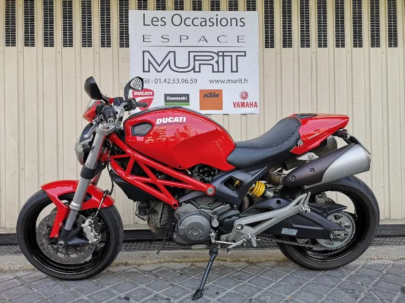 696 MONSTER