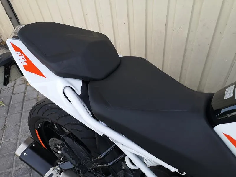 390 DUKE ABS