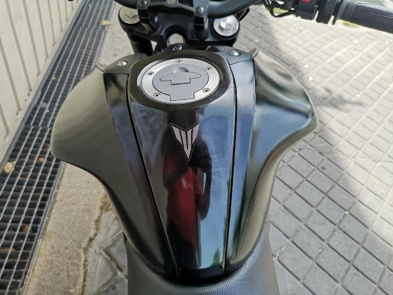 MT125 ABS