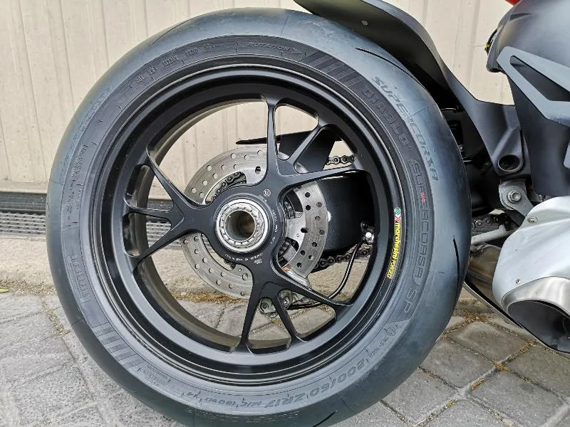 PANIGALE 1103 V4