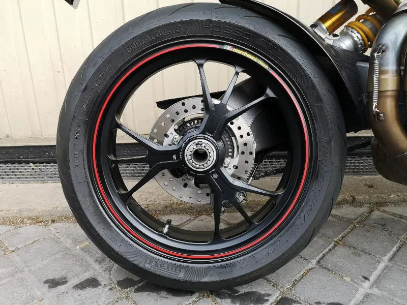 HYPERMOTARD SP
